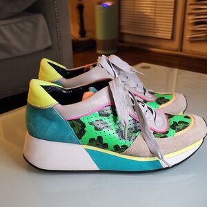 Donald Pliner Prea Leather And Suede Sneakers